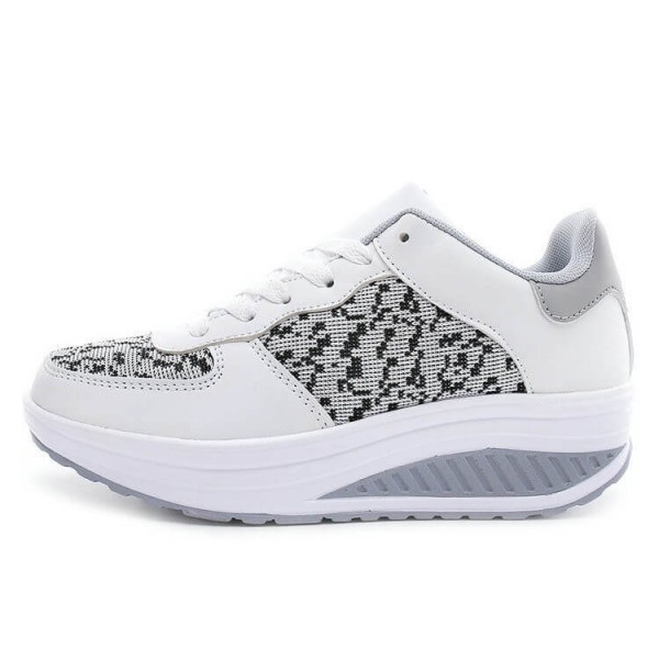 Size:4.5-10 Women Casual Plus Size Lace-Up Shoes