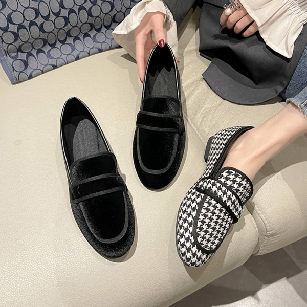 Women Vintage Casual Houndstooth Pattern Suede Loafers