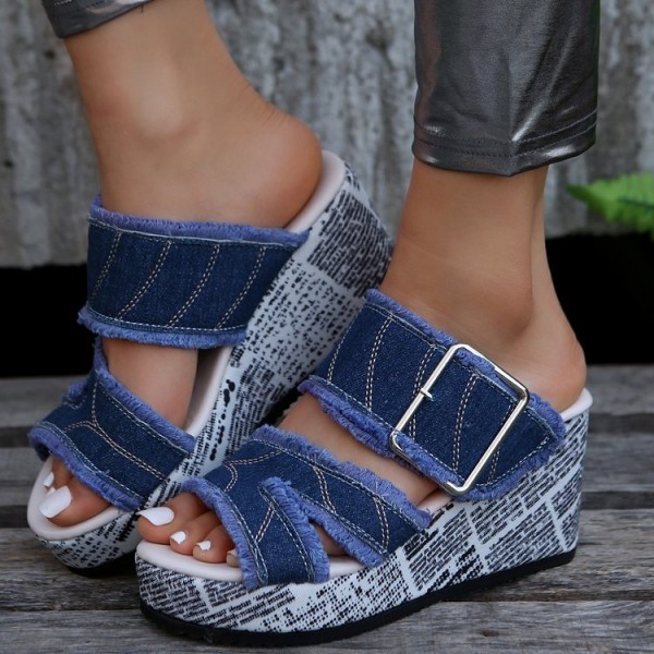 Plus Size Women Fashion Slip-On Buckle Wedge Platform Slippers With Platform Cloth