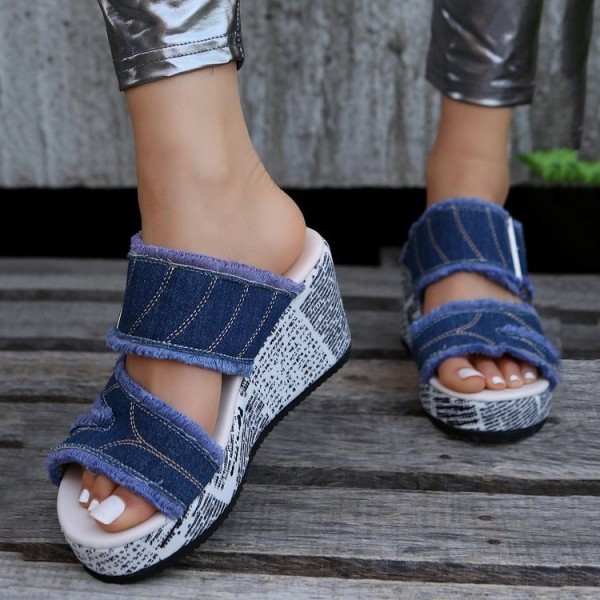 Plus Size Women Fashion Slip-On Buckle Wedge Platform Slippers With Platform Cloth
