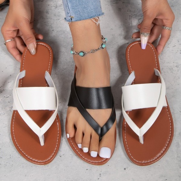 Plus Size Women Fashion Round Toe Flat Herringbone Flip Flops