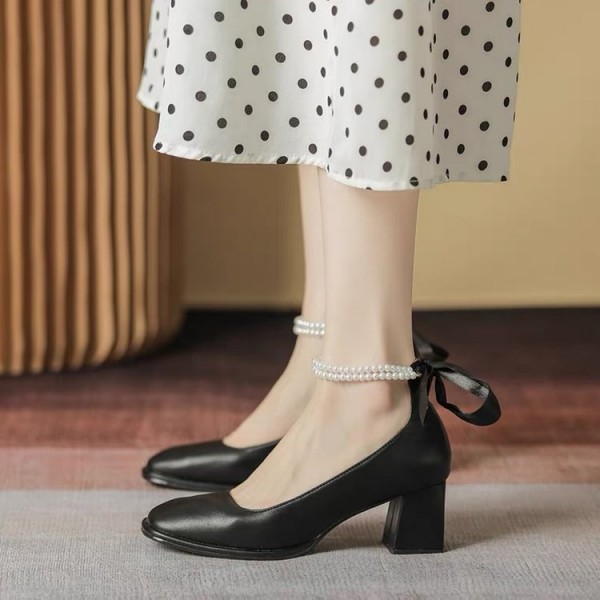 Women Fashion Solid Color Pearl Bow Thick Heel Small Leather Shoes Pumps Work Shoes