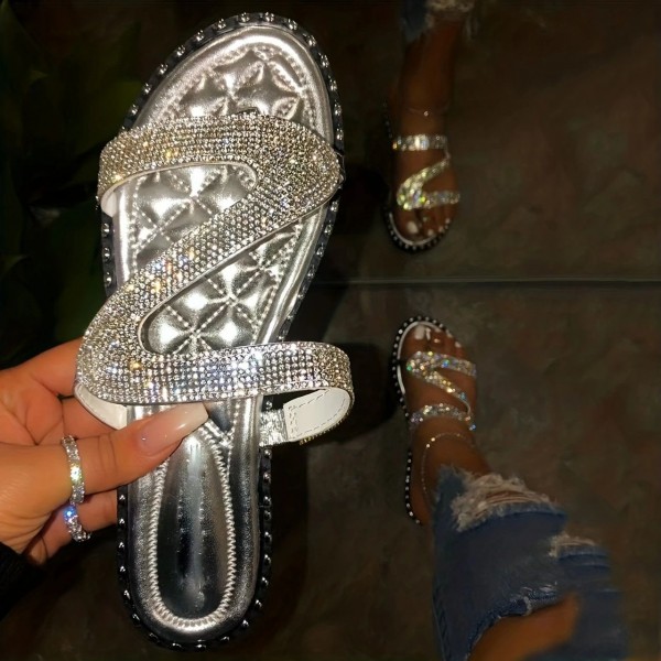Women Casual Plus Size Rhinestone Round Toe Flat Slippers