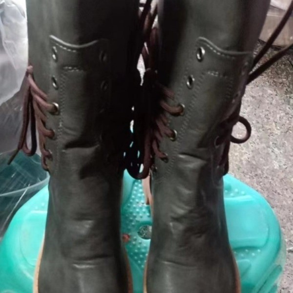 Women Fashion Vintage Plus Size Rivet Strap Mid-Calf Boots