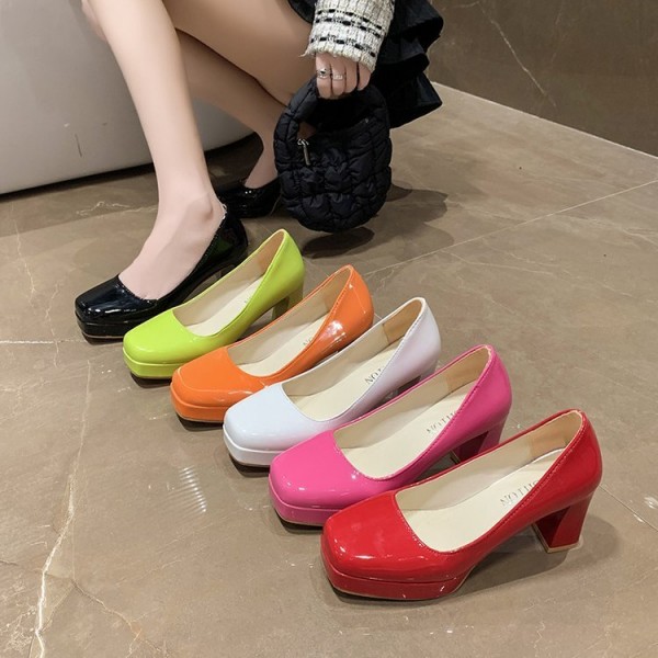 Women Fashion Plus Size Platform Chunky Heel Pumps
