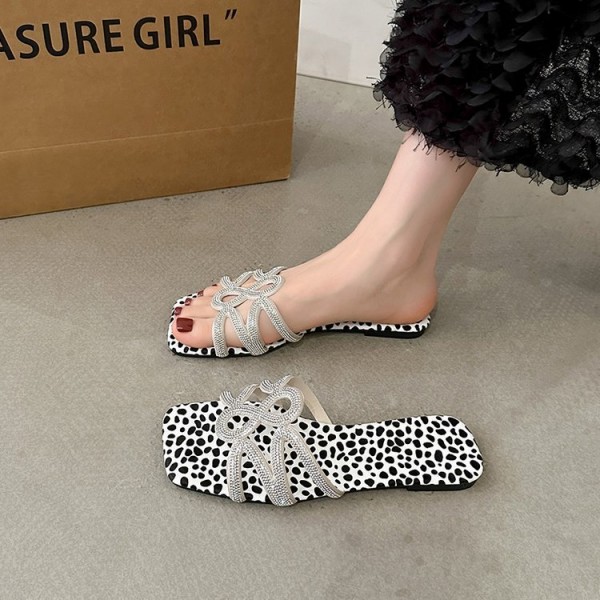Women Fashion Plus Size Leopard Printed Rhinestone Hollow Square Toe Flat Slippers