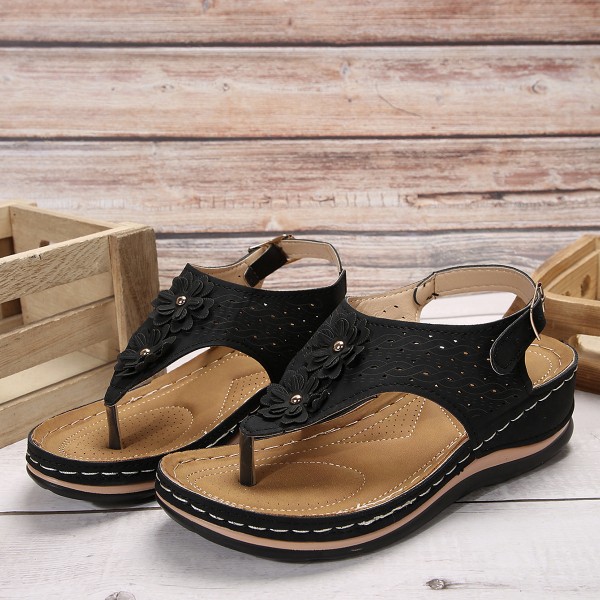 Women Summer Fashion Plus Size Flower Round Toe Thong Sandals