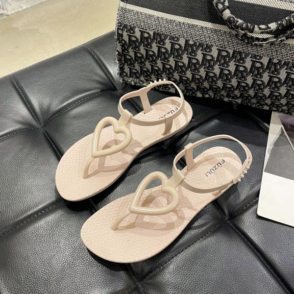 Summer Women Fashion Plus Size Hollow Heart Round Toe Flat Thong Sandals