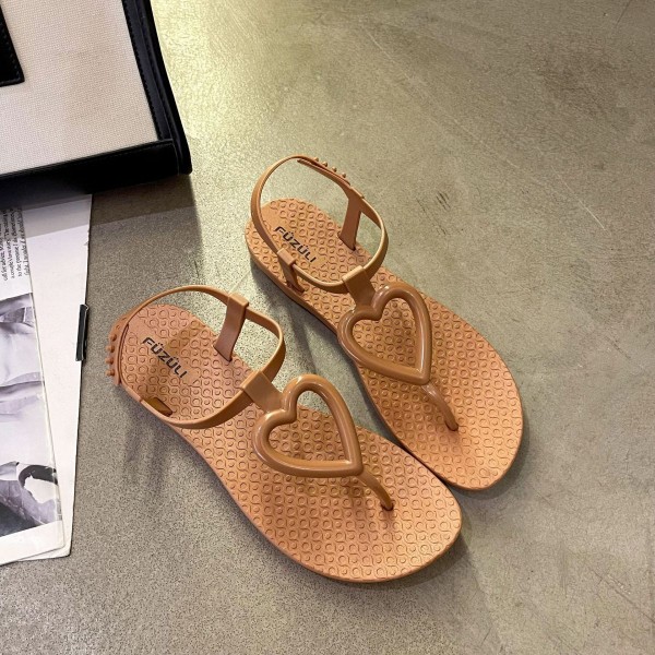 Summer Women Fashion Plus Size Hollow Heart Round Toe Flat Thong Sandals